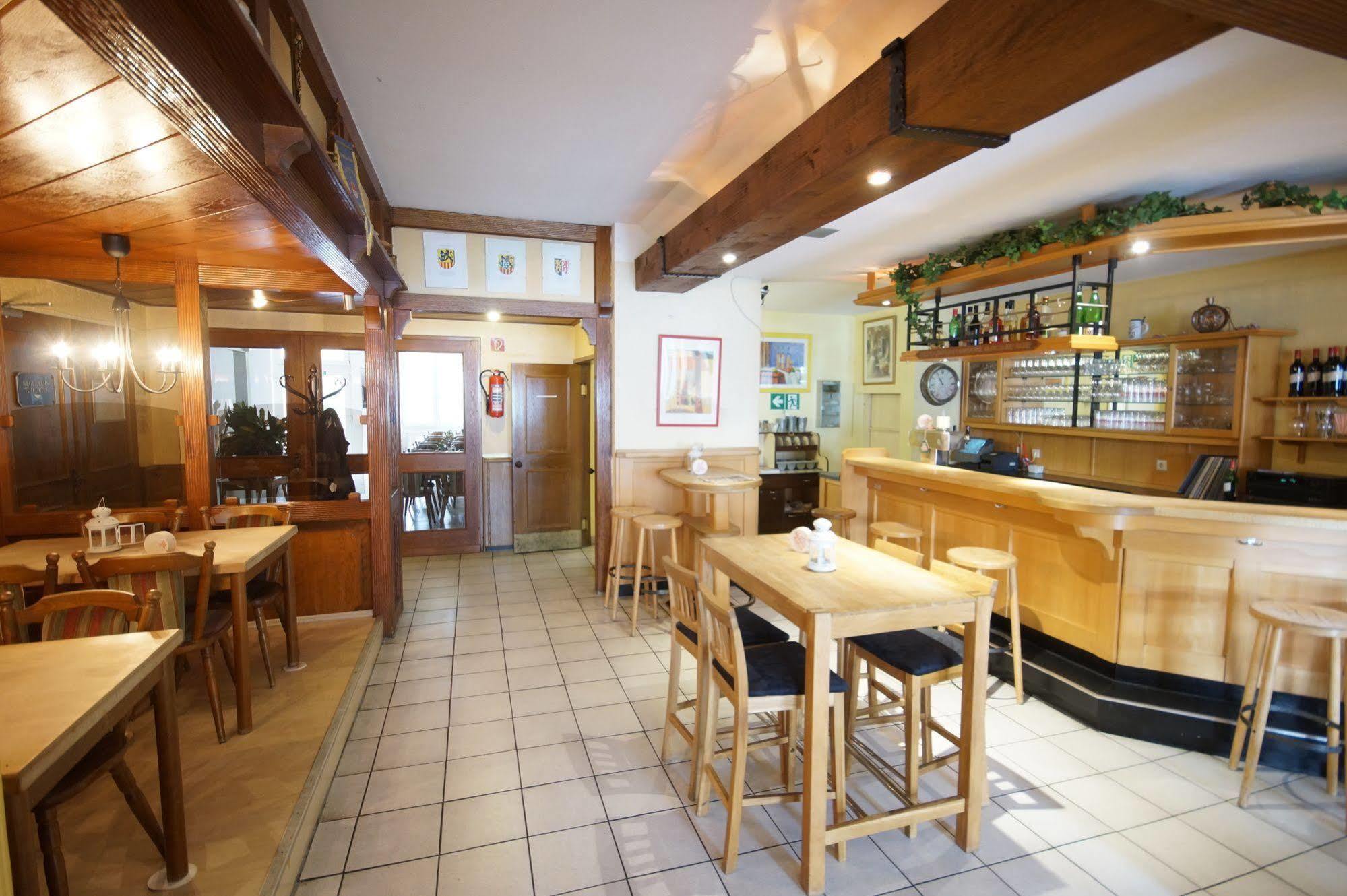 Zum Alten Brauhaus Kerpen  Esterno foto